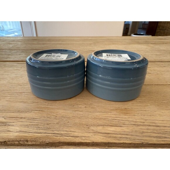 Le Creuset Stoneware Set of 2 Stackable Straight Wall 7 oz Ramekins Chambray NEW - Picture 7 of 8